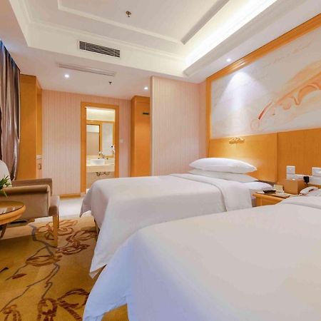 Vienna 3 Best Hotel Shenzhen South University Of Science And Technology Of China ภายนอก รูปภาพ